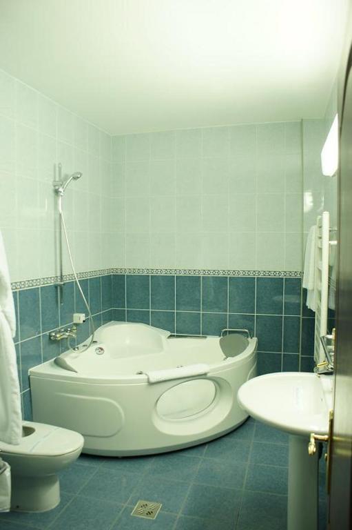 Hotel Granata คลูจ-นาโปกา ห้อง รูปภาพ